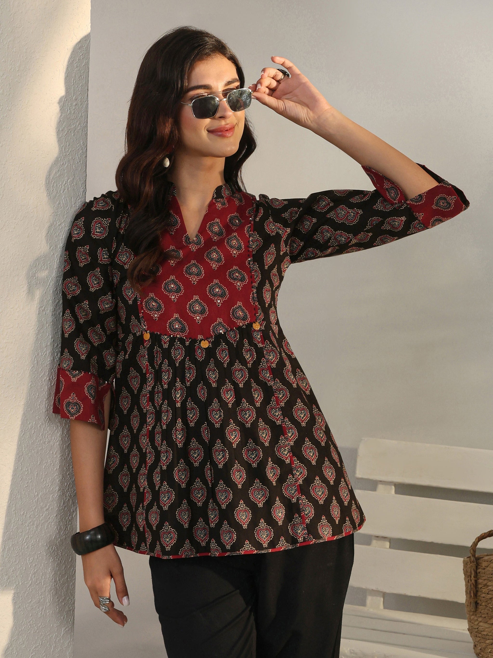 Libas Black Ethnic Printed Cotton A-Line Short Kurti