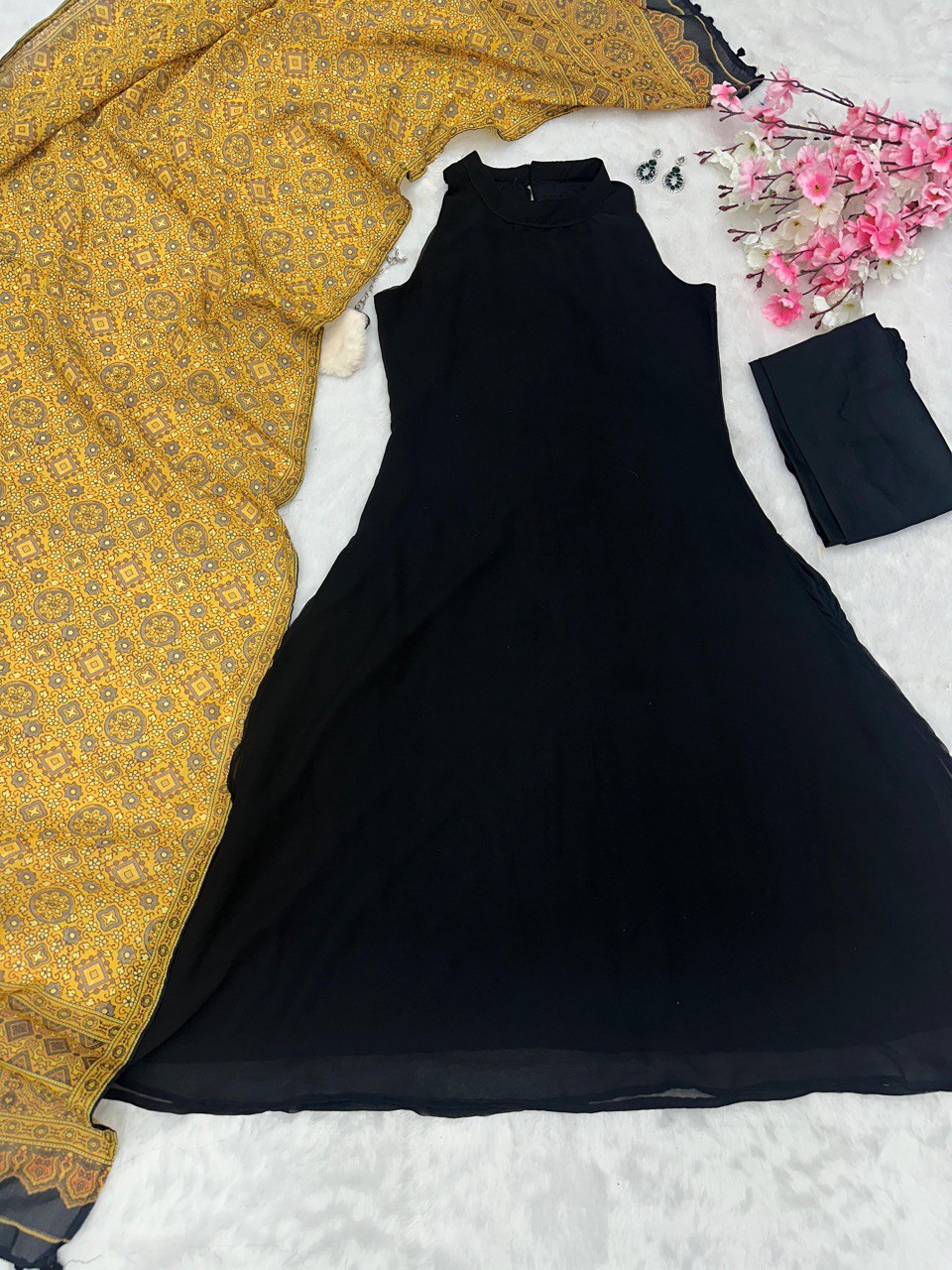 Black Hot-Selling Exclusive Suit Set