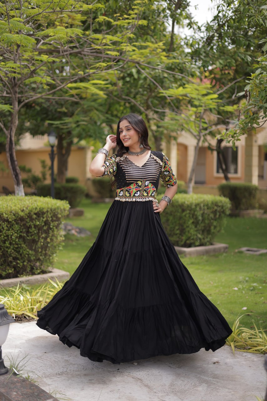 Black Kutchi Gamthi Embroidered Gown