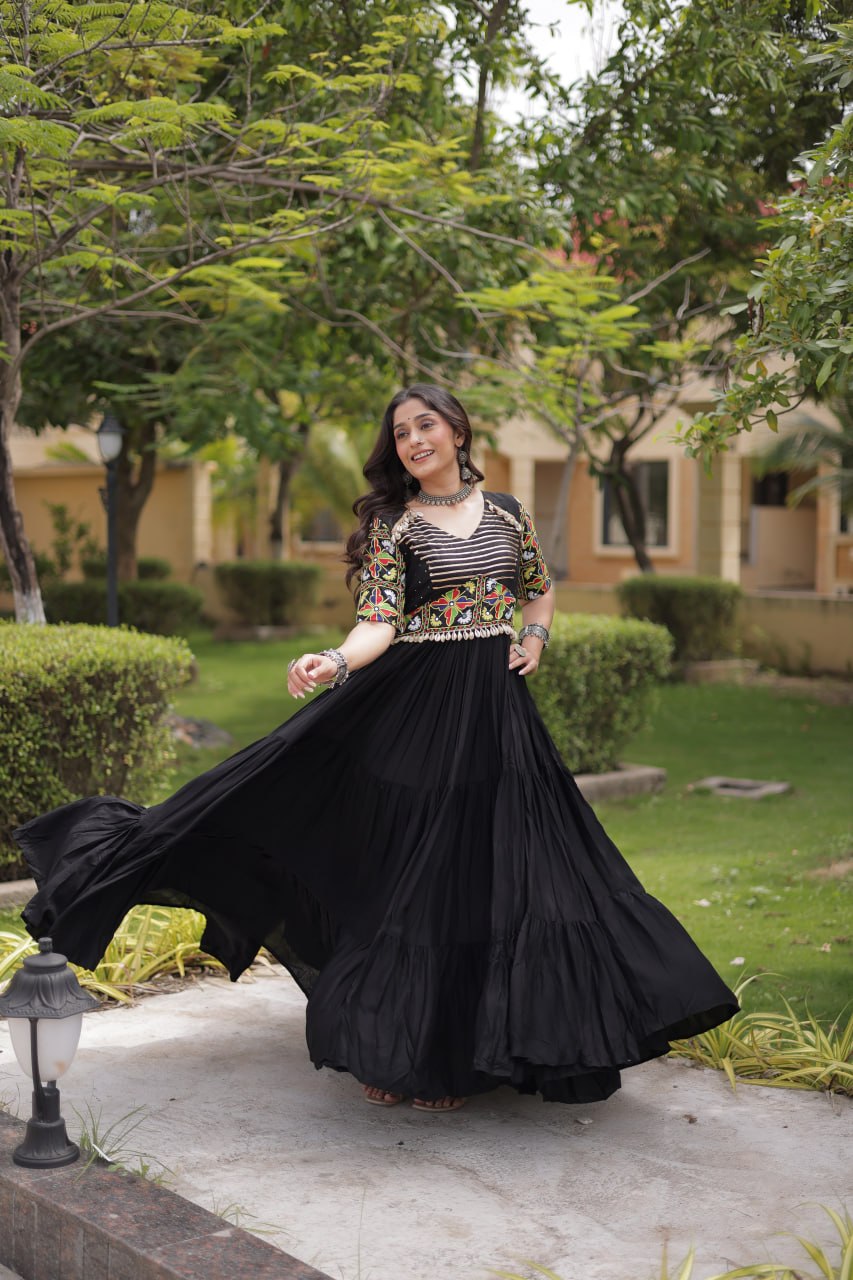 Black Kutchi Gamthi Embroidered Gown