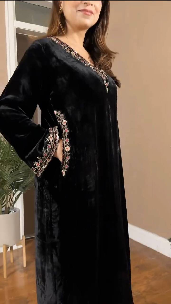 Black Luxurious Viscose Velvet Co-Ord Set with Sequin Threadwork & Side Pockets