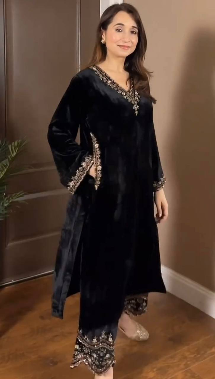 Black Luxurious Viscose Velvet Co-Ord Set with Sequin Threadwork & Side Pockets