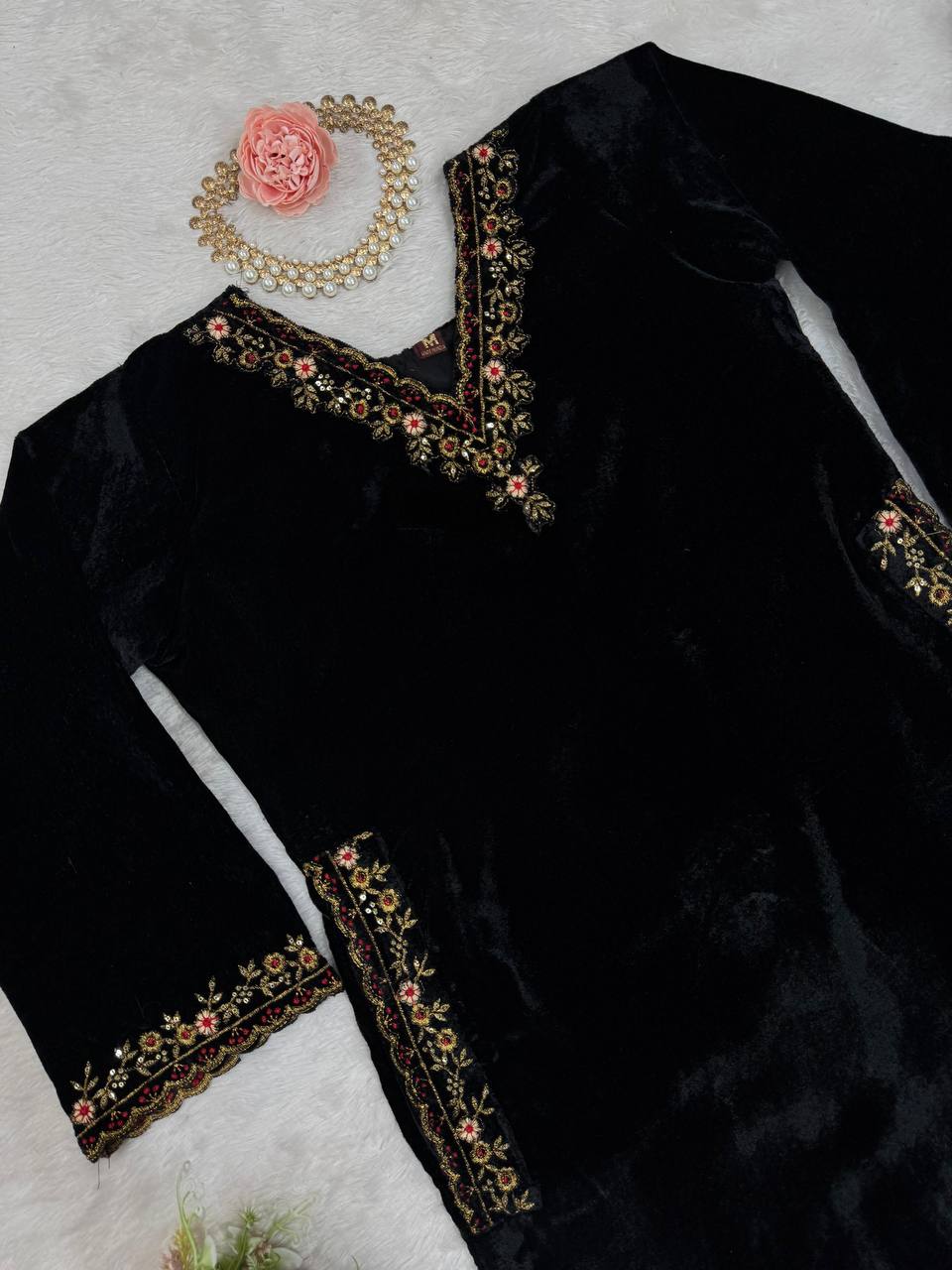 Black Luxurious Viscose Velvet Co-Ord Set with Sequin Threadwork & Side Pockets