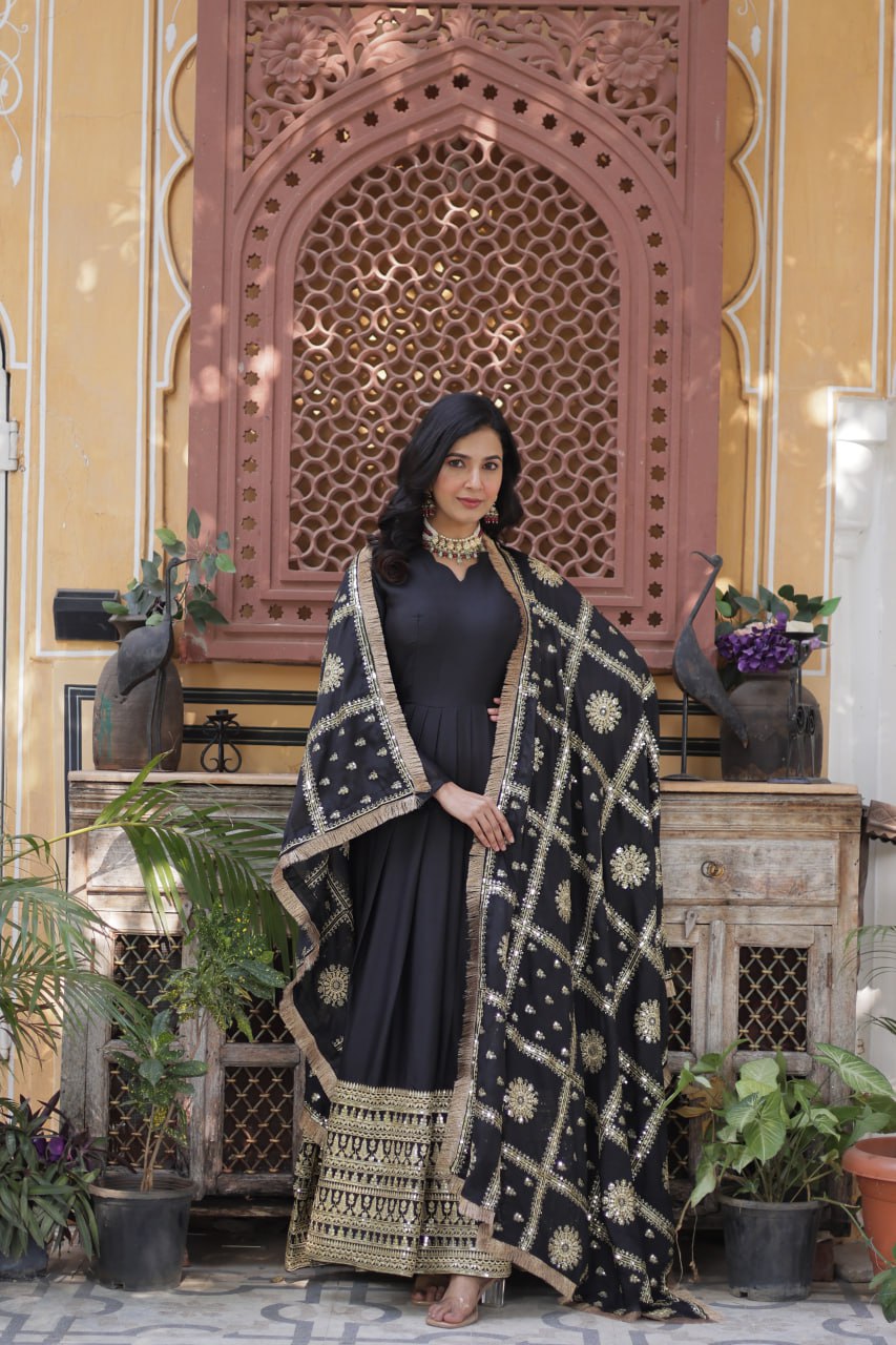 Black Premium Designer Ready-to-Wear Gown with Dupatta – Embroidery Zari Sequins Work