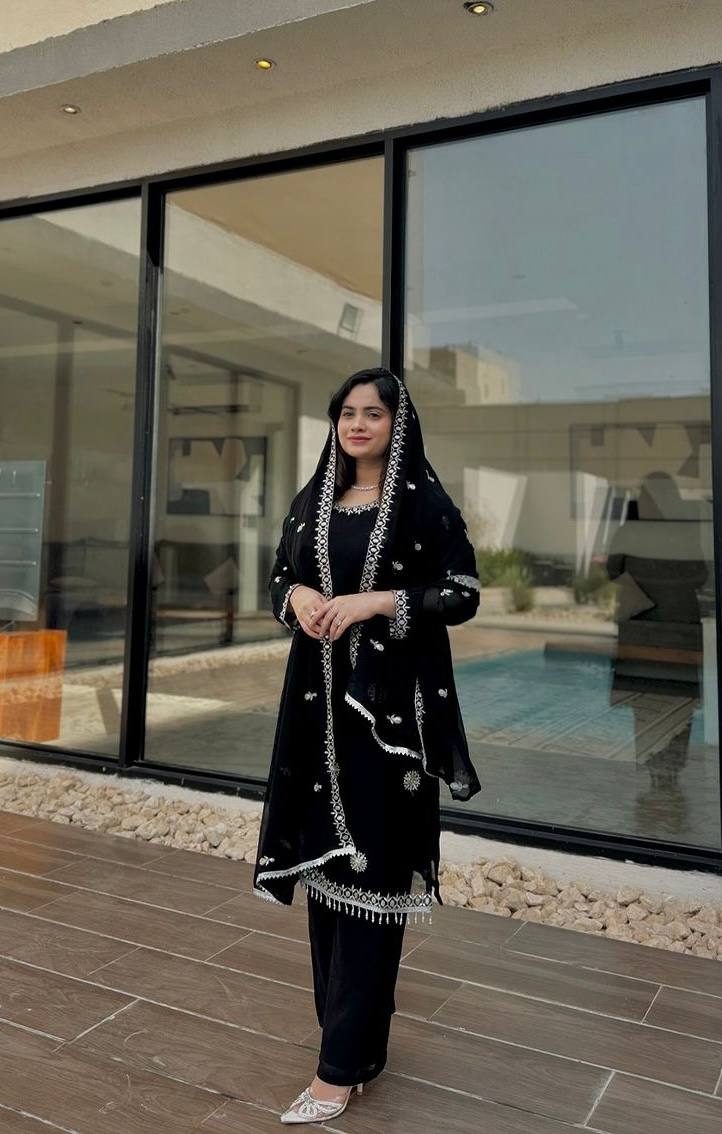 Black Premium Designer Readymade Faux Georgette Top, Plazzo & Dupatta Set – Party Wear Elegance