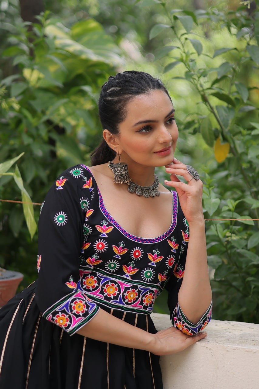 Black Premium Roman Fabric Gown with Multicolour Thread & Gota Lace Embellishments