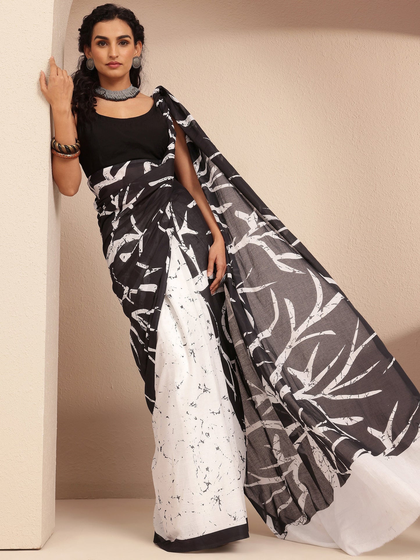 Libas Black Printed Cotton Saree With Unstitched Blouse Piece