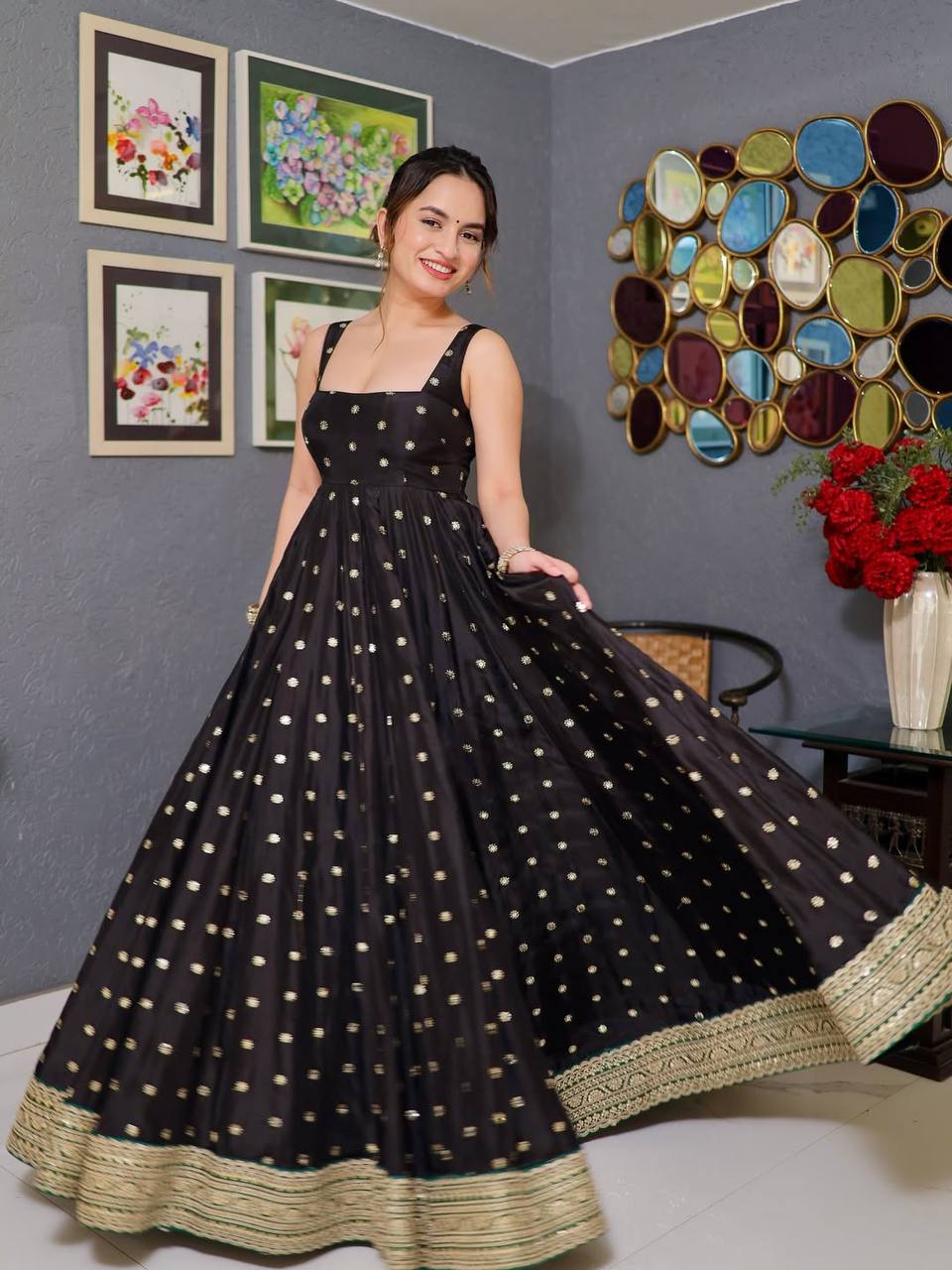 Black Silk Designer Anarkali Suit Set with 5mm Sequins & Thread Embroidery – Luxurious Kali-Cut Ensemble with Net Dupatta