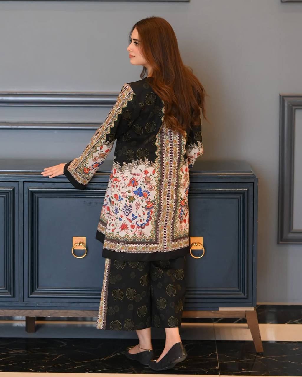Black & White Digital Printed Pure Natural Crepe Kurti with Palazzo Set – Fully Stitched
