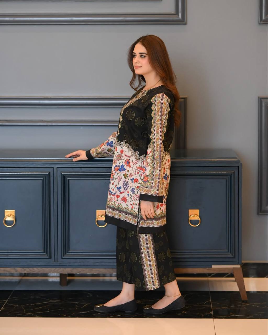 Black & White Digital Printed Pure Natural Crepe Kurti with Palazzo Set – Fully Stitched