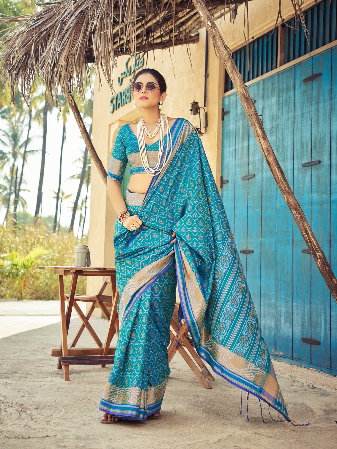 Blue Elegant Cotton Blend Saree Daily Wear