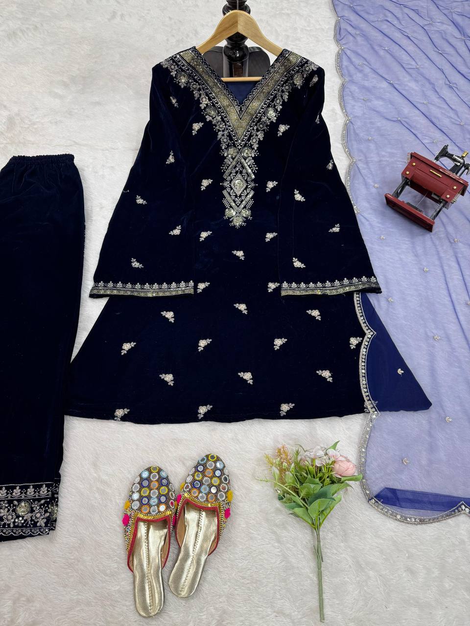 Blue Elegant Velvet Embroidered Suit Set
