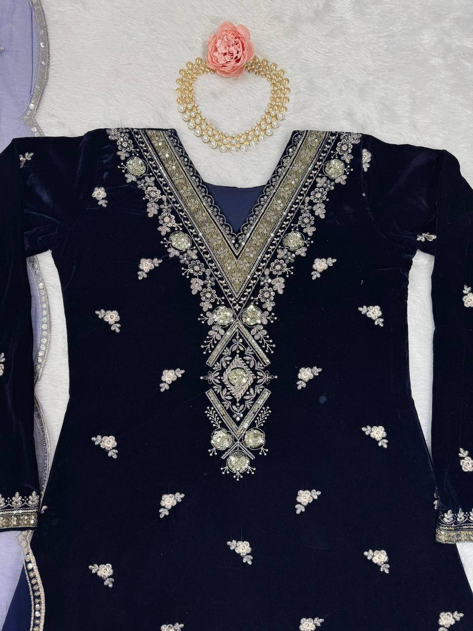 Blue Elegant Velvet Embroidered Suit Set