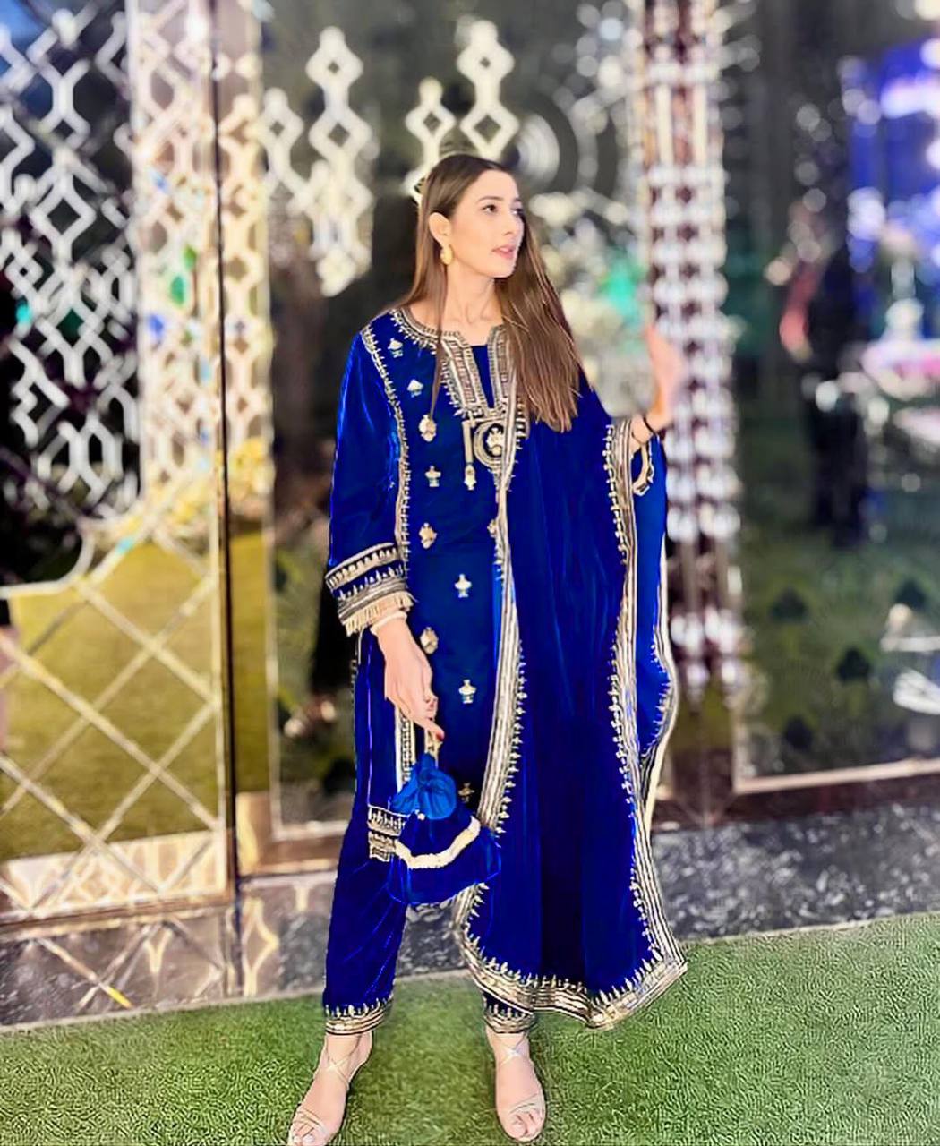 Blue Elegant Velvet Ensemble – Luxe Thread & Sequin Work