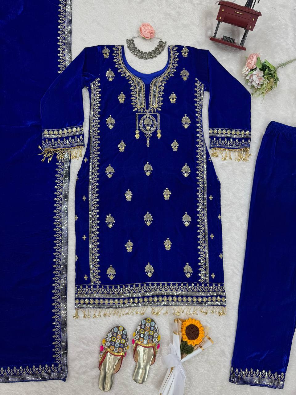Blue Elegant Velvet Ensemble – Luxe Thread & Sequin Work