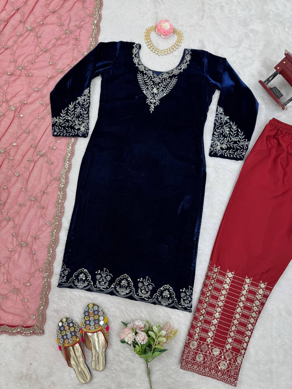 Blue Elegant Velvet Threadwork Suit Set
