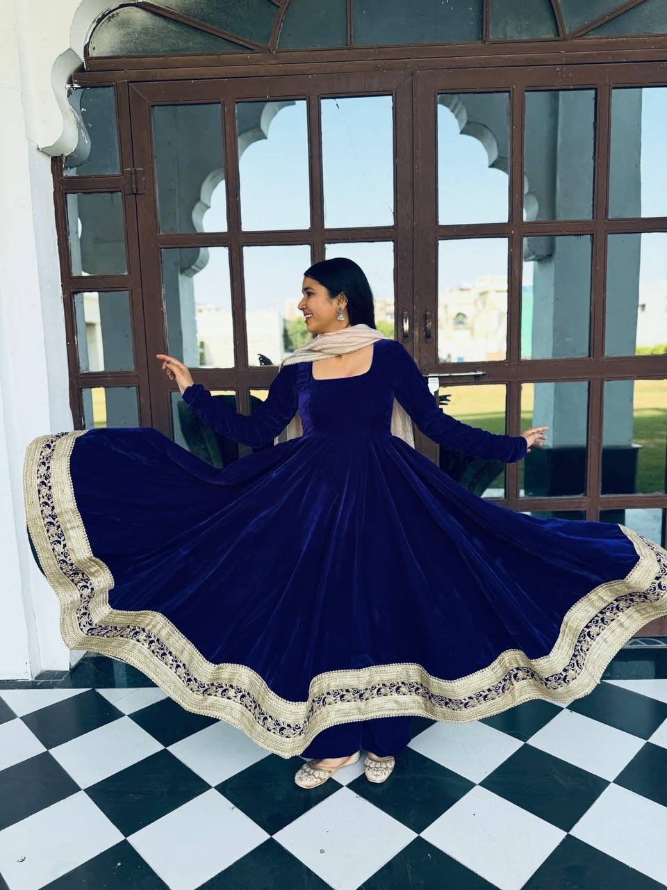 Blue Premium Viscos Velvet Embroidered Straight-Cut Anarkali Suit Set with Sanderi Silk Dupatta – Full-Sleeve Designer Ethnic Wear for Women