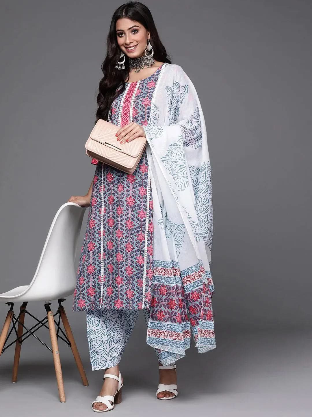 Mameraa Blue Printed Cotton Straight Kurta With Salwar & Dupatta