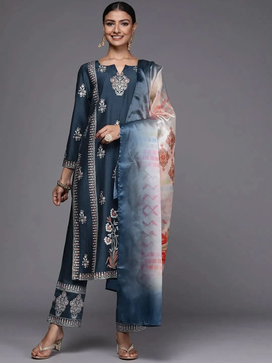Mameraa Blue Printed Silk Blend Straight Kurta With Dupatta