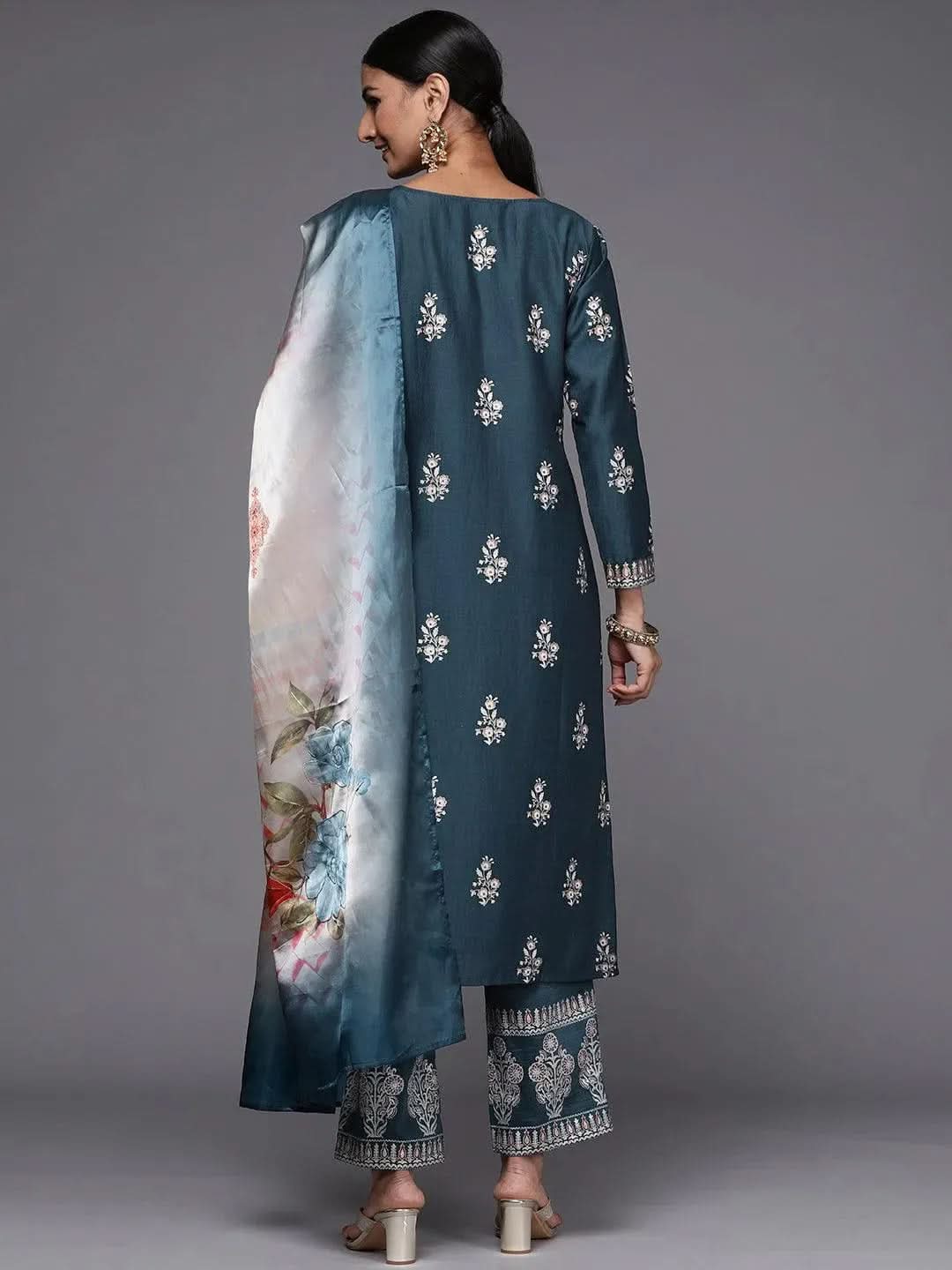 Mameraa Blue Printed Silk Blend Straight Kurta With Dupatta