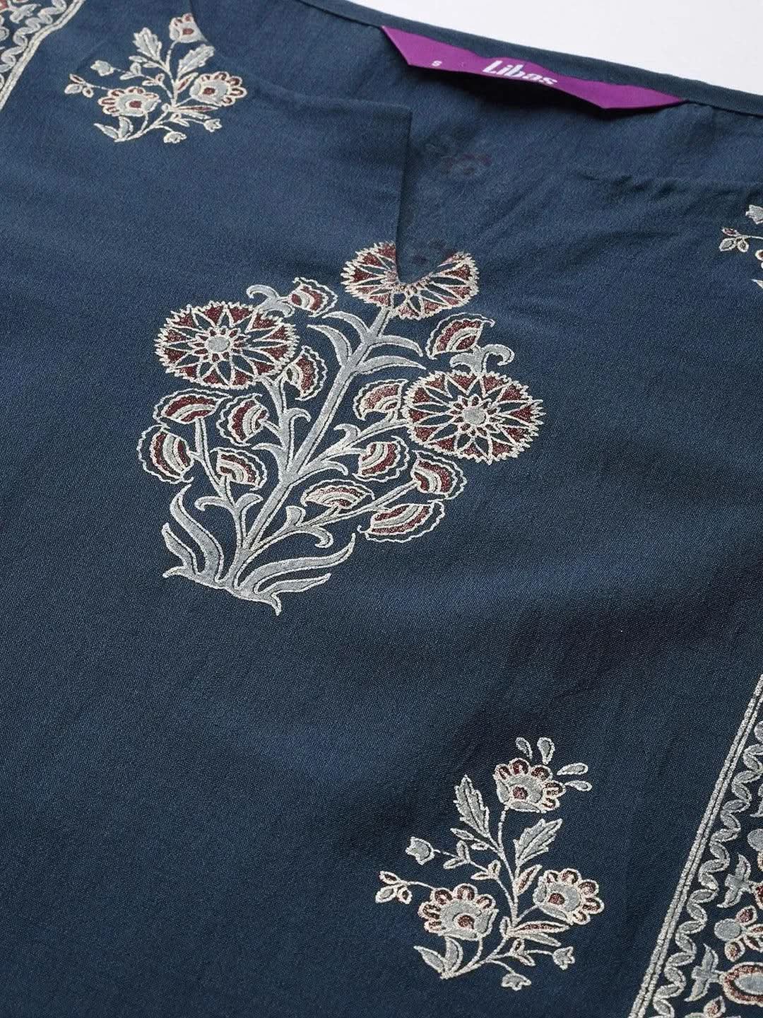 Mameraa Blue Printed Silk Blend Straight Kurta With Dupatta