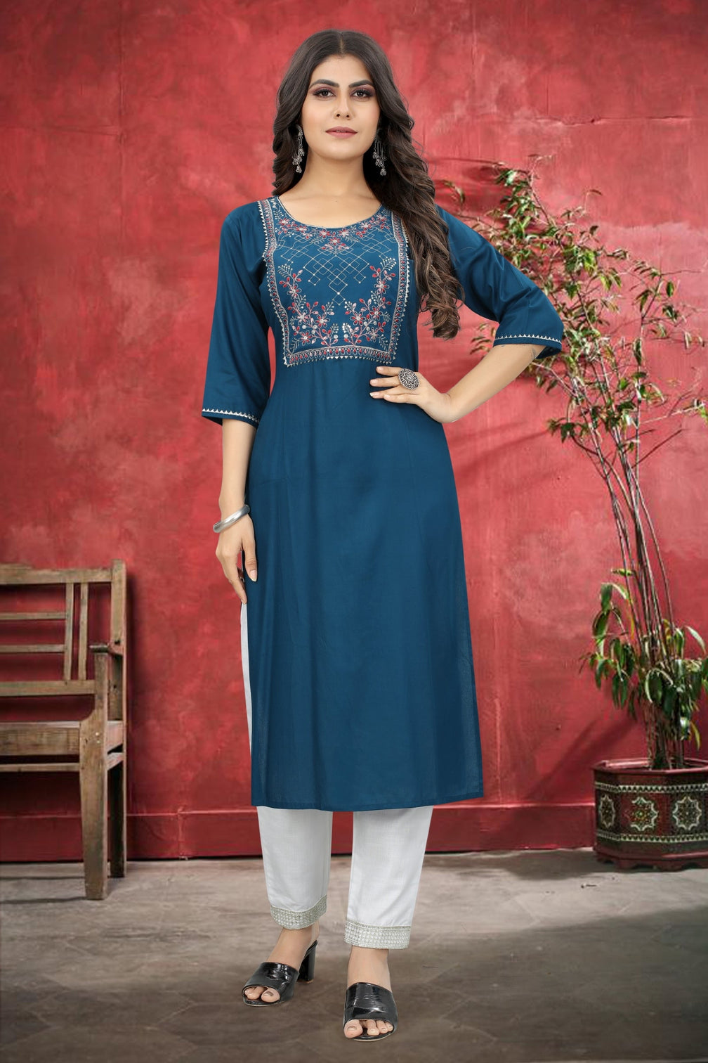 Blue Rayon Kurta Set With Pant