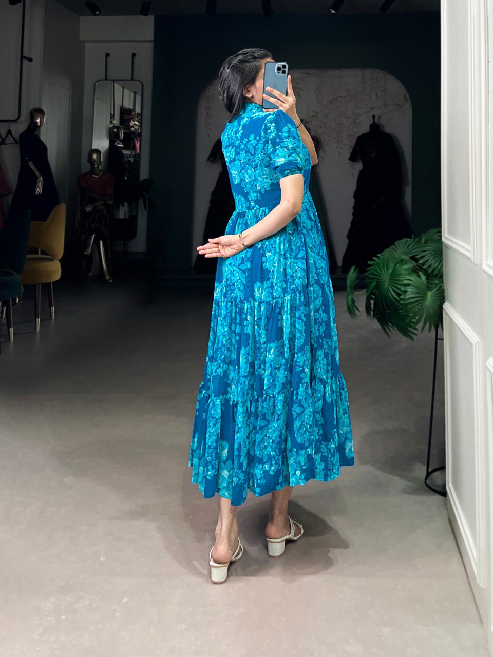 Blue Sun-Kissed Elegance Floral Georgette Frock