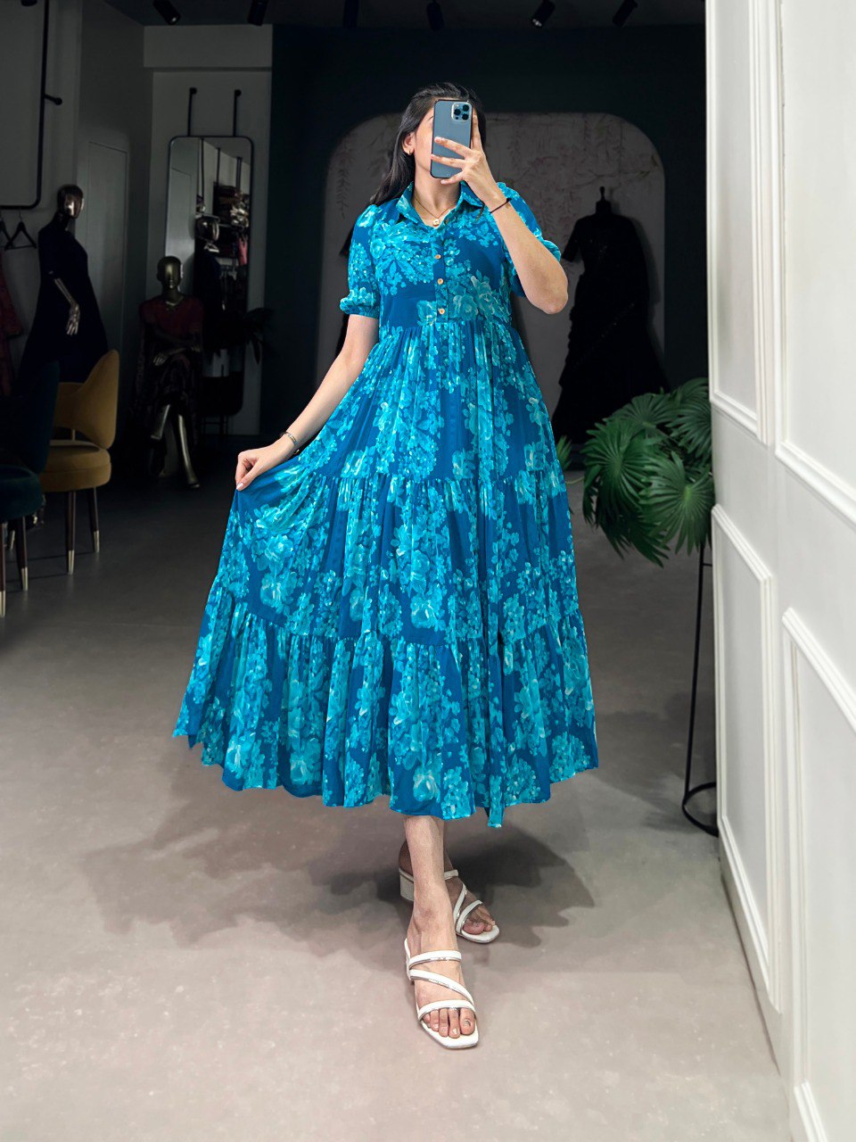 Blue Sun-Kissed Elegance Floral Georgette Frock