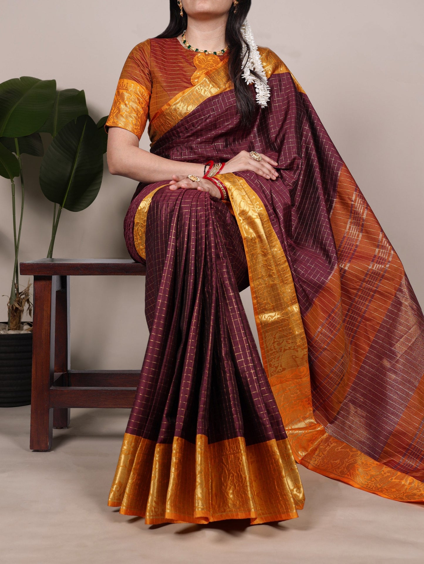 Brown Elegant Poly Cotton Saree with Chex Zari Weaving
