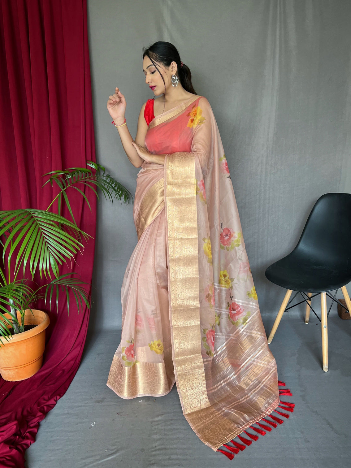 Beauty Bush Saree in Organza Digital Floral Print