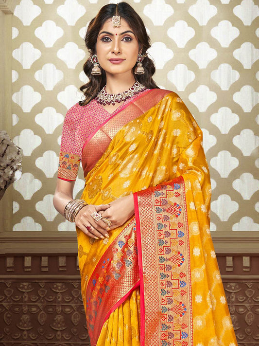 Yellow Silk Saree With Blouse Piece