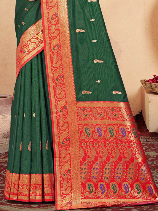 Green Silk Saree With Blouse Piece