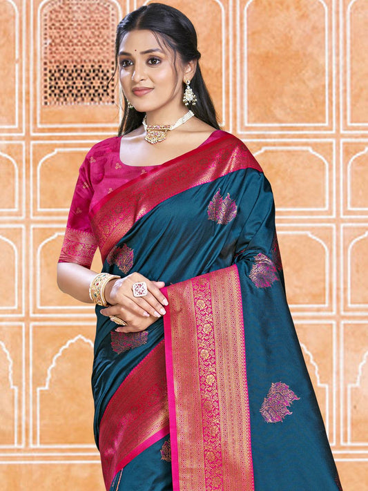 Blue Silk Saree With Blouse Piece