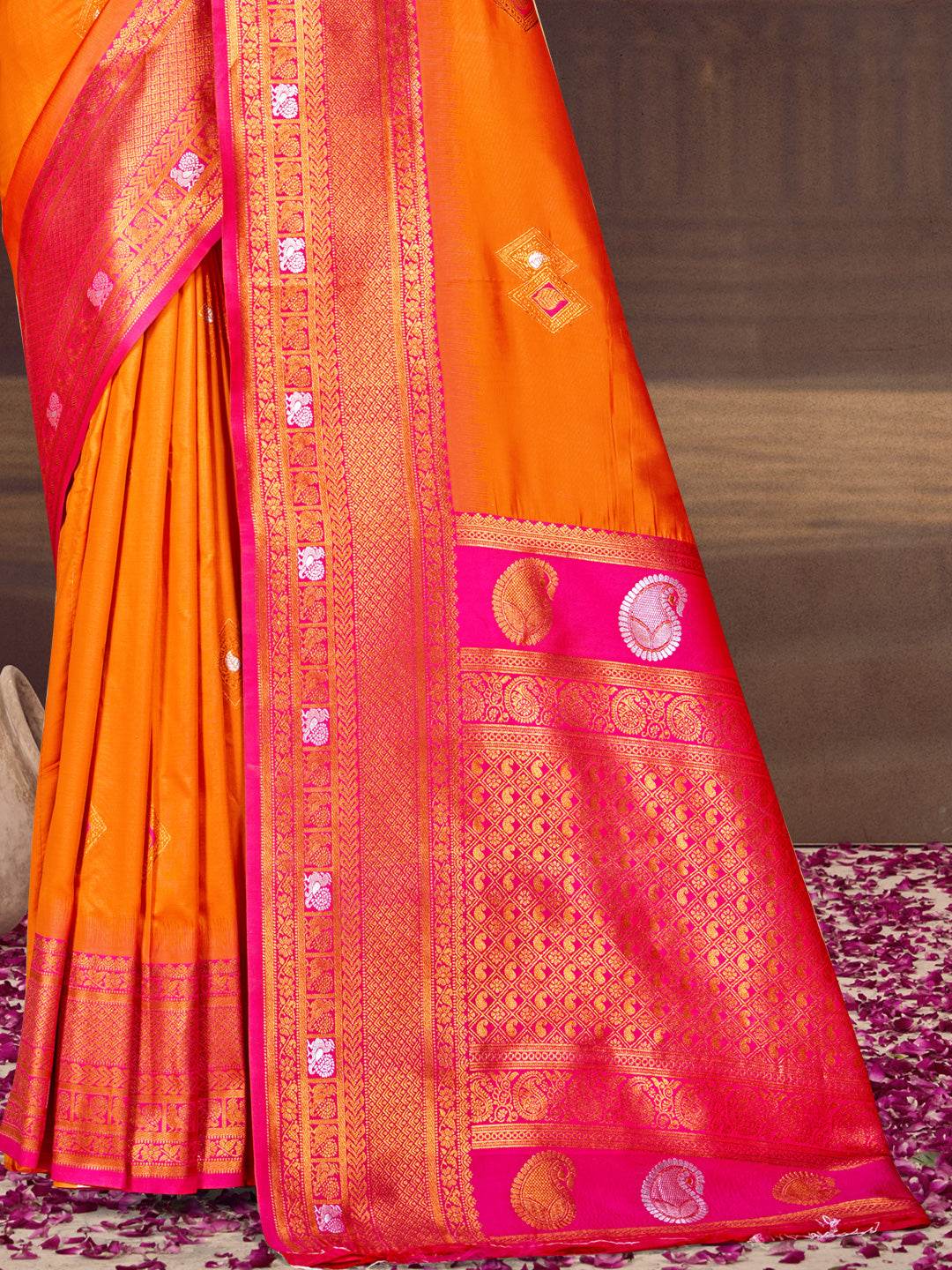 Orange Silk Saree With Blouse Piece