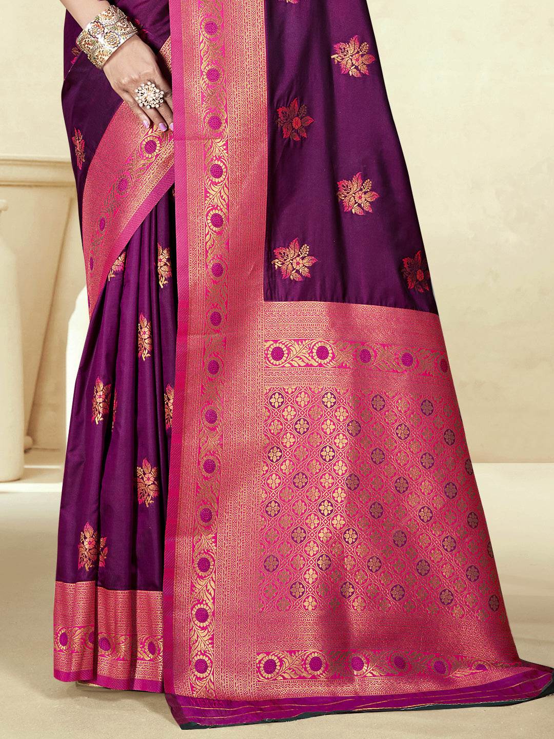Wine Silk Saree With Blouse Piece