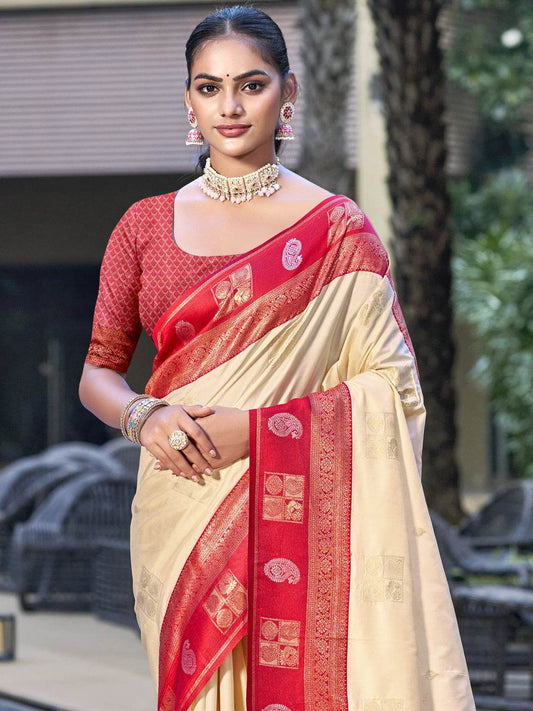 Cream Silk Saree With Blouse Piece