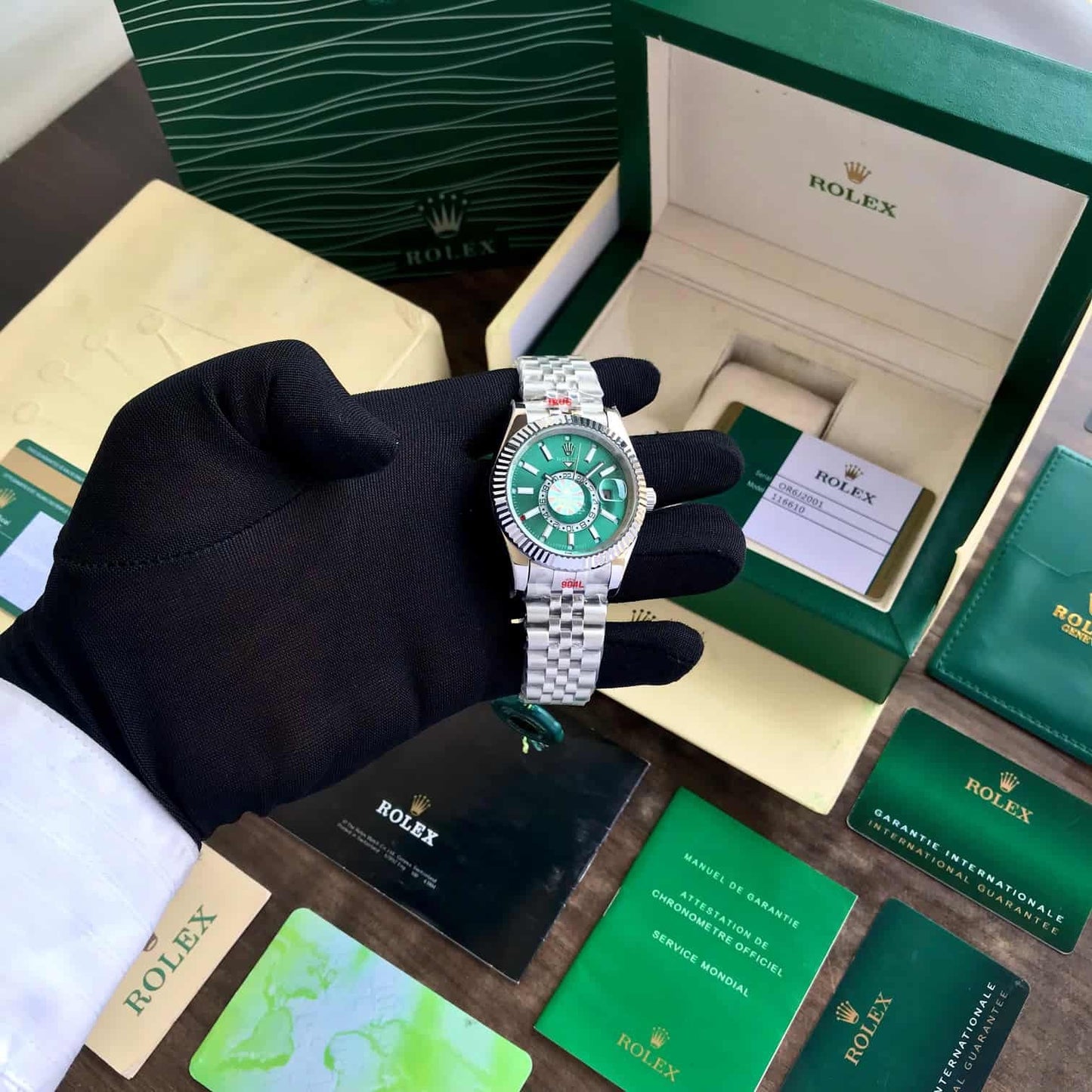 Role_x Sky Dweller Silver/Green Watch