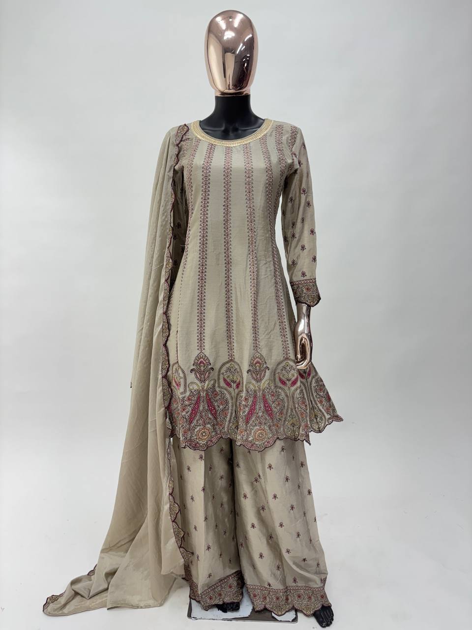 Chiku Elegant Chinon Embroidered Suit Set – Full Stitched