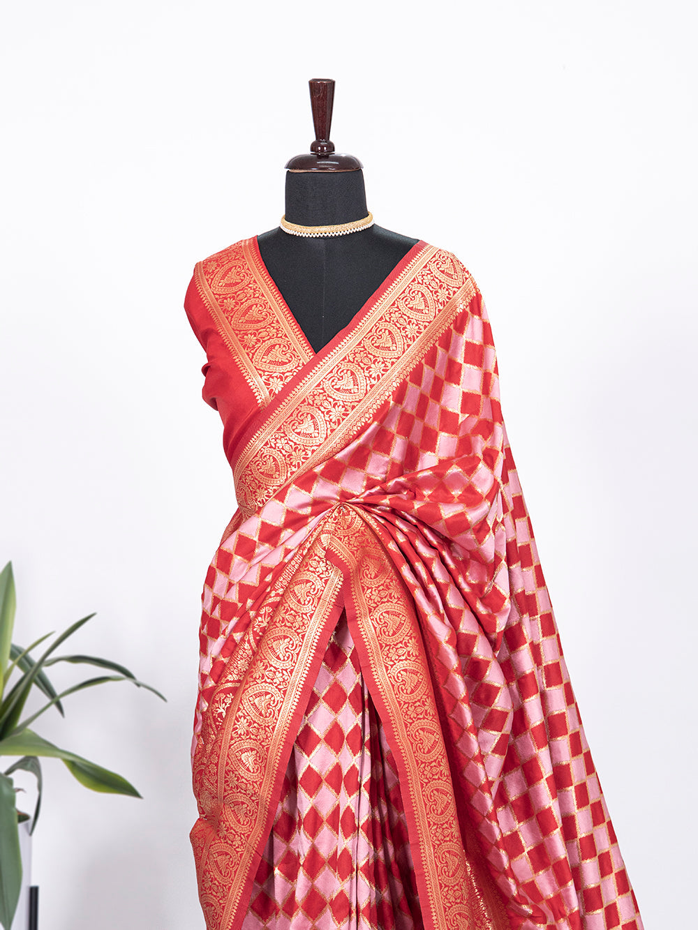 Red Color Weaving Zari Work Jacquard Silk Saree