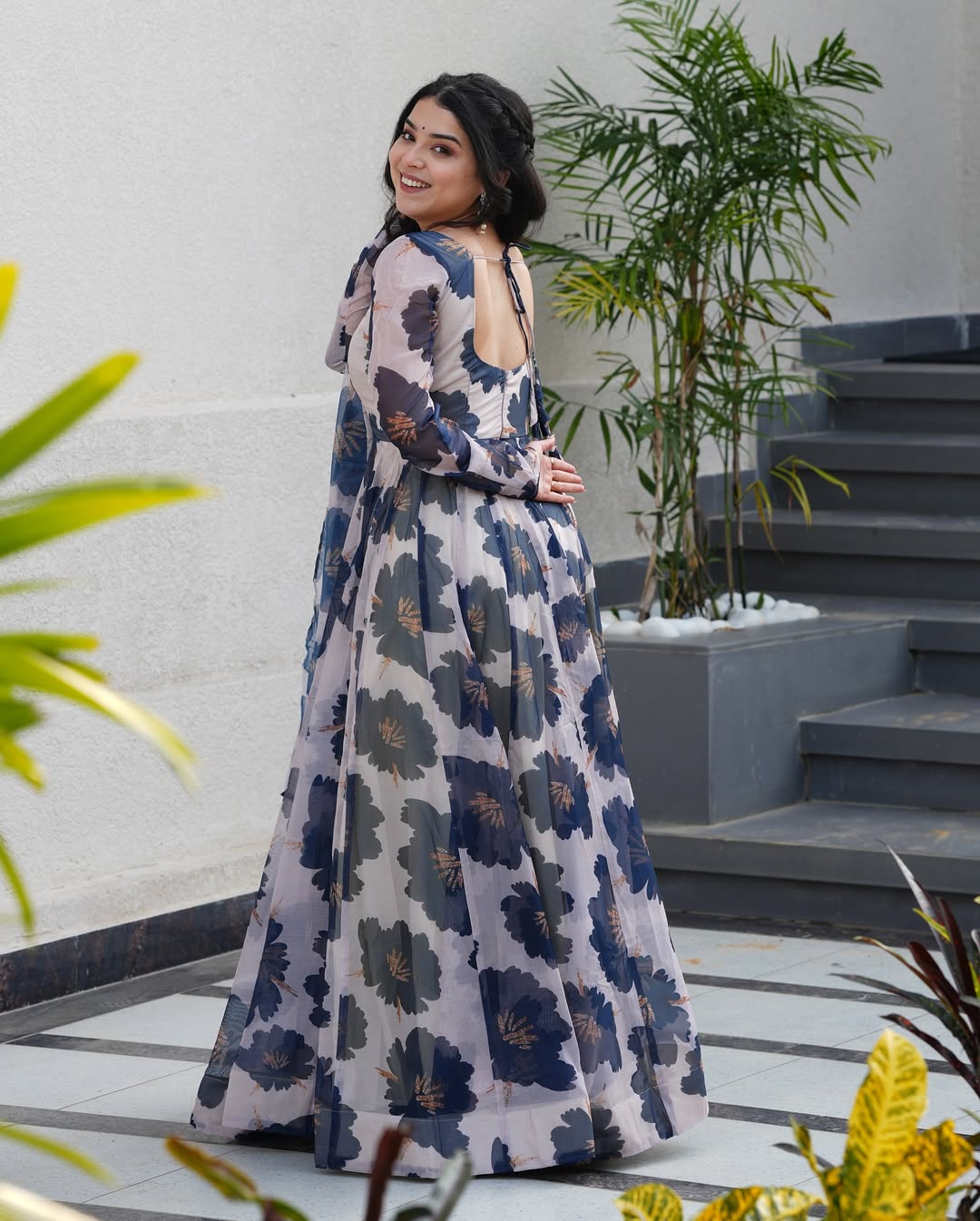 Cream Floral Print Tabby Organza Anarkali Suit Set – 3-Piece Elegant Ensemble with Dupatta
