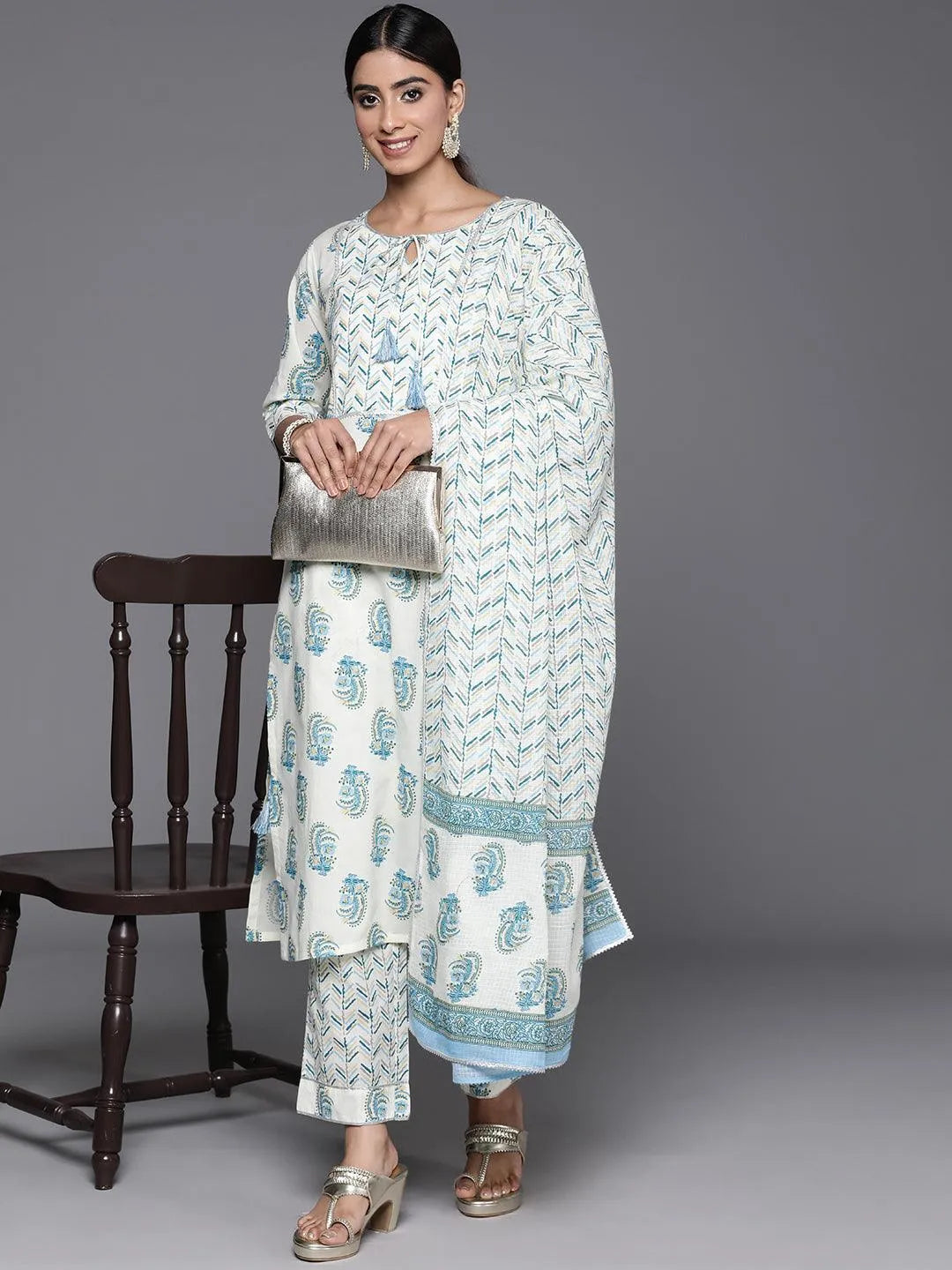 Mameraa Cream Printed Cotton Straight Suit With Dupatta