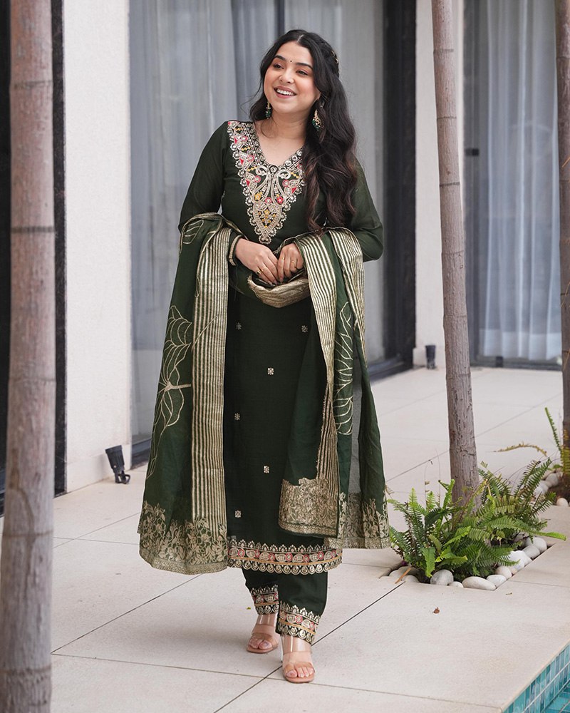 Dark Green Elegant Roman Silk Embroidered Suit Set with Jacquard Dupatta – Zari, Sequence & Coding Work