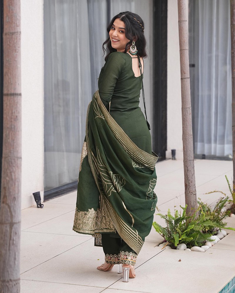 Dark Green Elegant Roman Silk Embroidered Suit Set with Jacquard Dupatta – Zari, Sequence & Coding Work