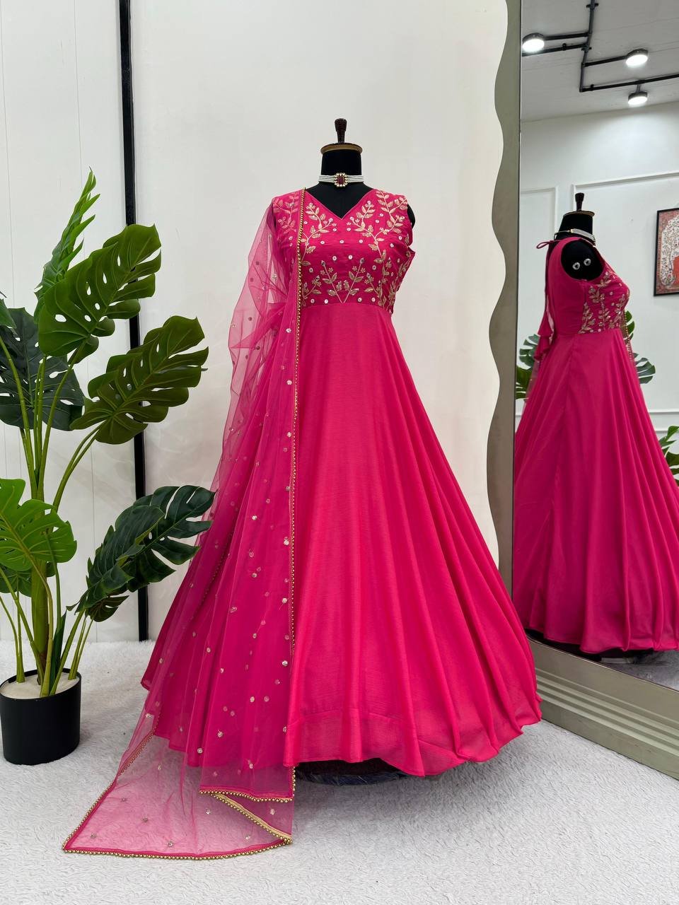 Dark Pink Elegant Chinon Silk Ensemble – Luxe Thread & Sequin Work