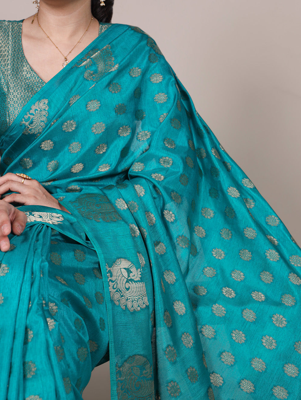 Firozi roop silk saree with zari weaving unstitched lace blouse