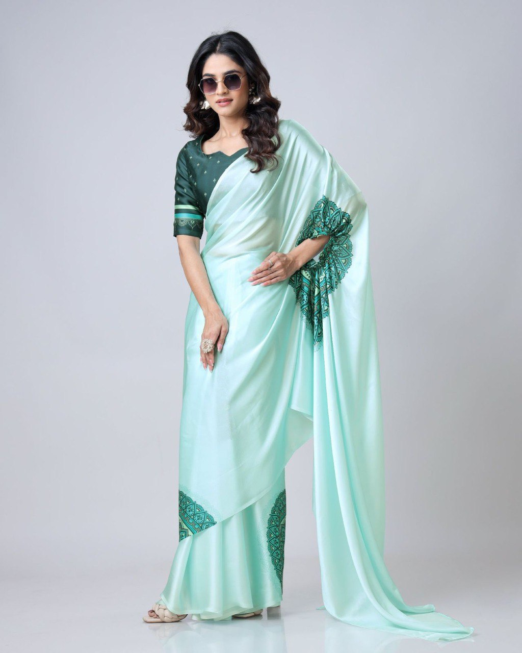 Designer New Launch – Freehand Saree with Handsfree Mandala Innovation