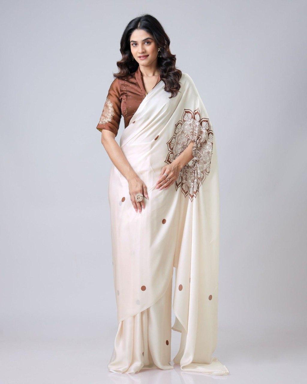 Designer New Launch – Freehand Saree with Handsfree Mandala Innovation