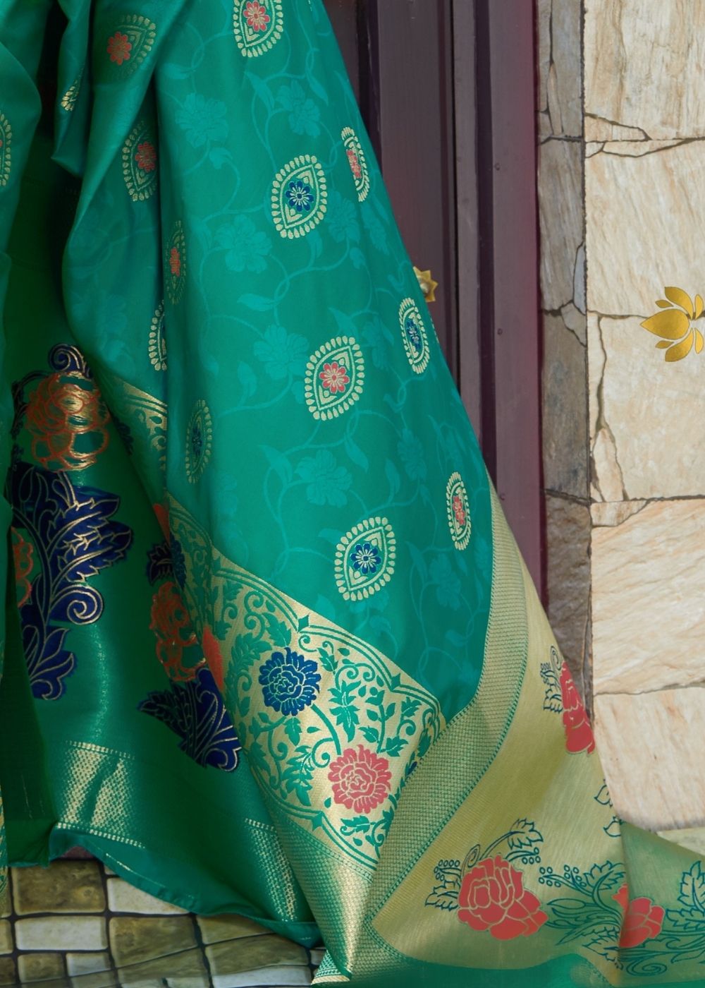 Emerald Green Silk Saree with Floral Motif Zari Border
