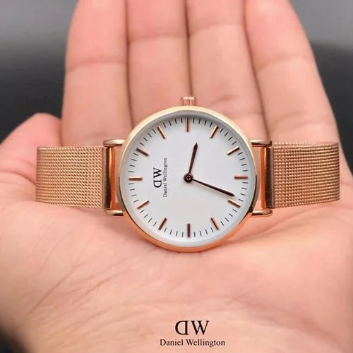 Trendy Daniel Wellington Women's Watch