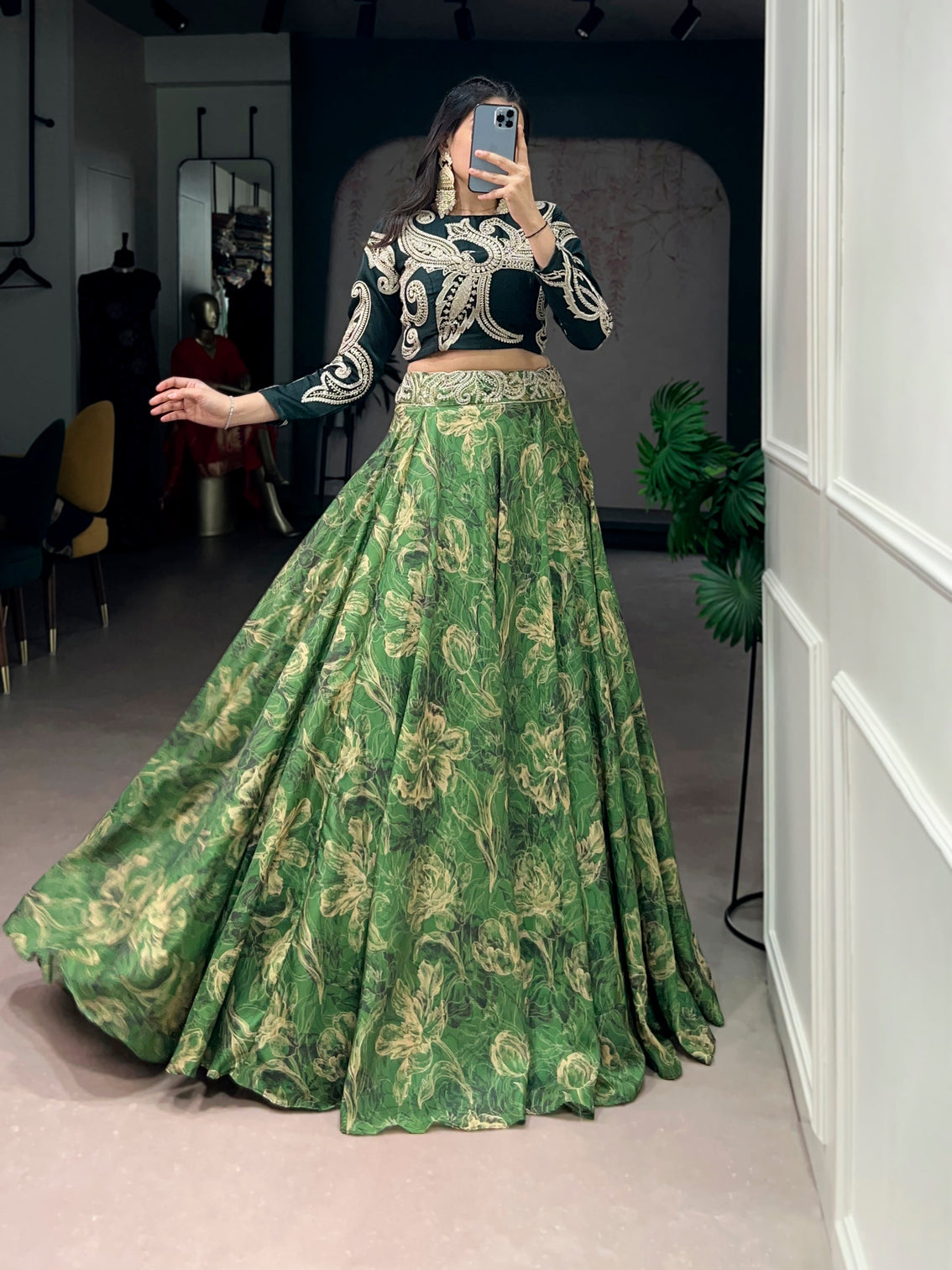 Stylist co ord set for festive wear